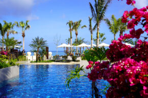 Fusaki_Beach_Resort_H&V_Facility_Pool_AquaGarden_BeachSidePool_11